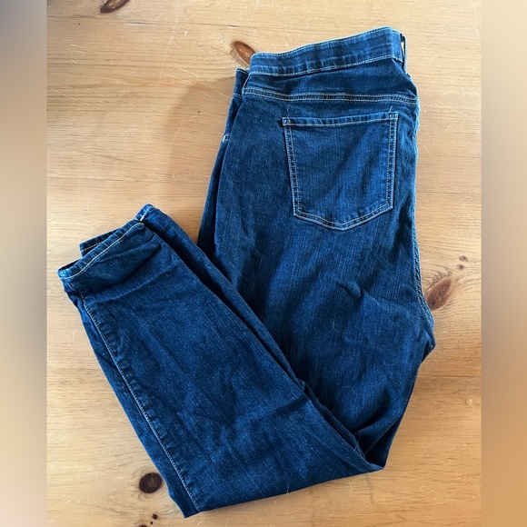 Torrid, Sky High Skinny High-Rise Jeans, Size 18 Short - Picture 1 of 2